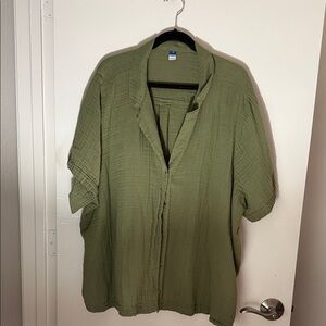 Old Navy Sage Green Women's Button-Down Shirt